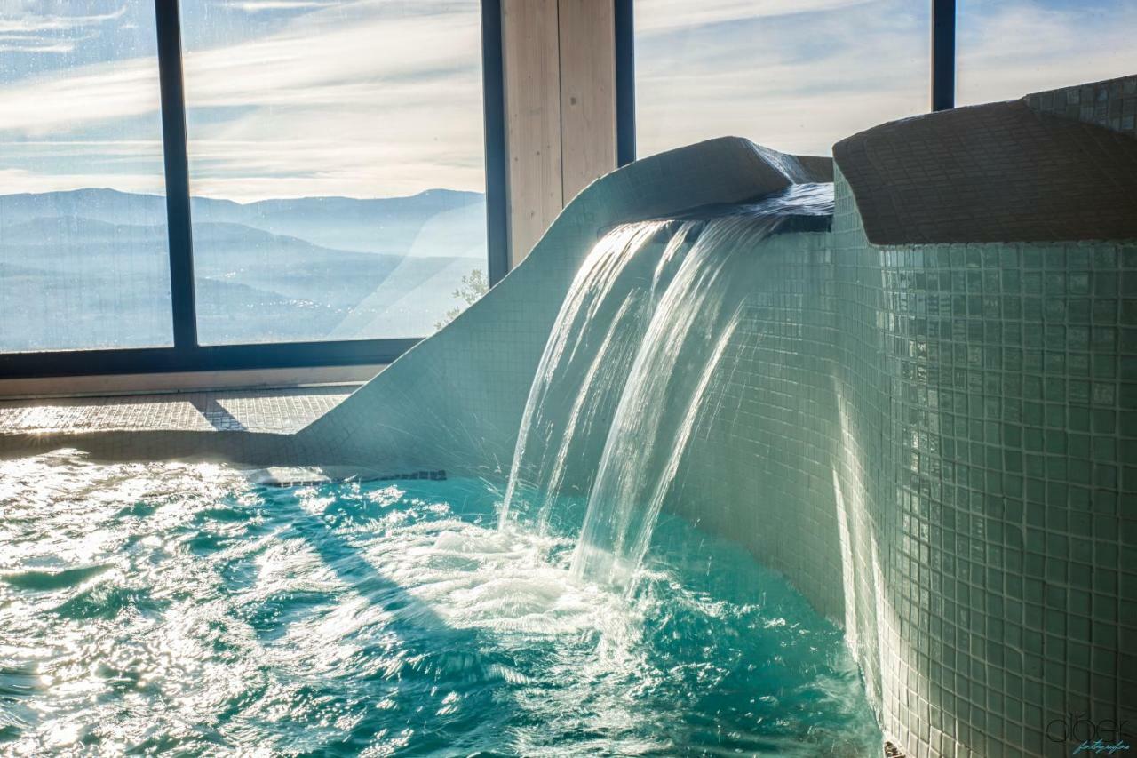 The Rock Suites & Spa Congosto Luaran gambar