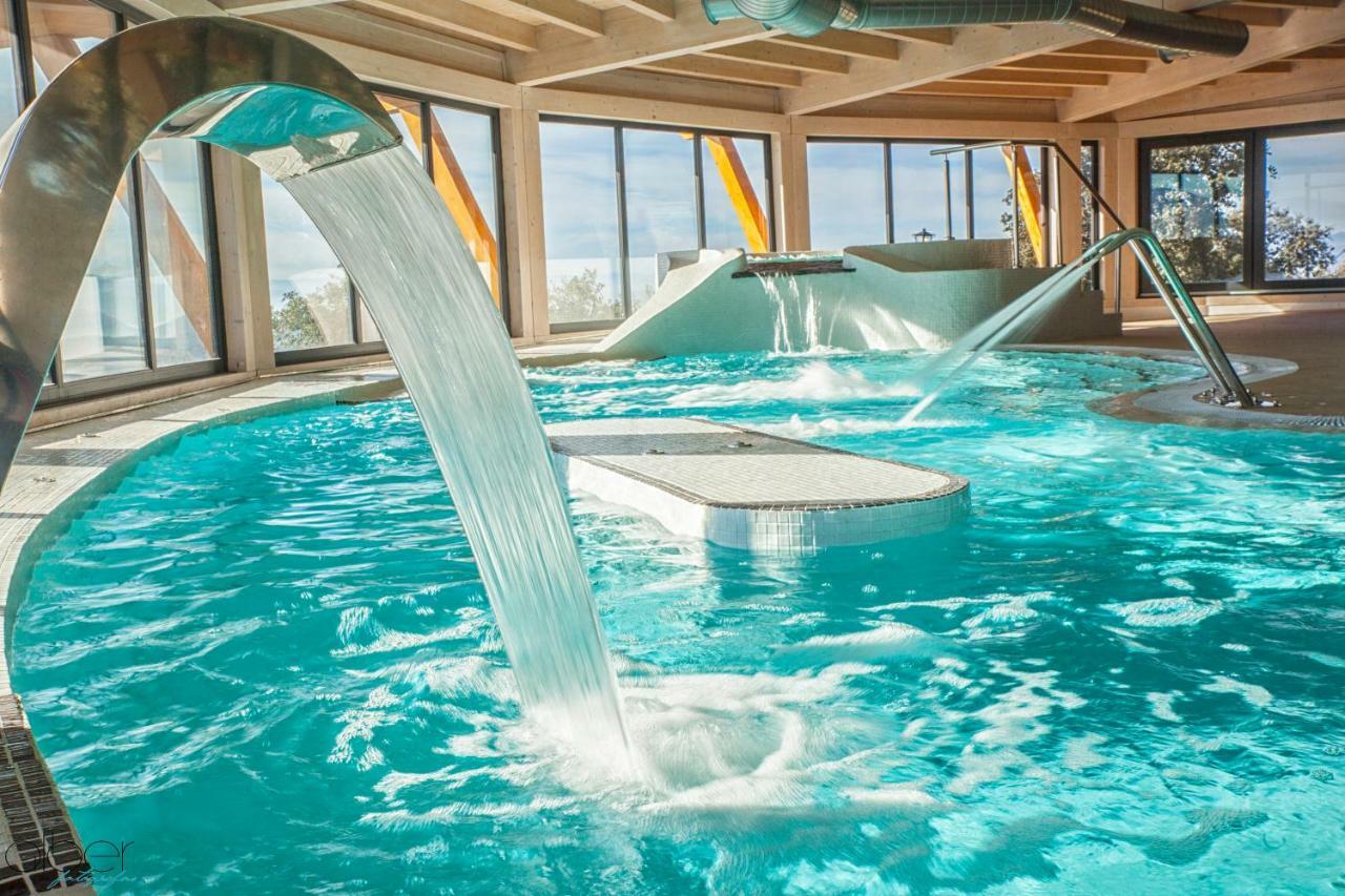 The Rock Suites & Spa Congosto Luaran gambar