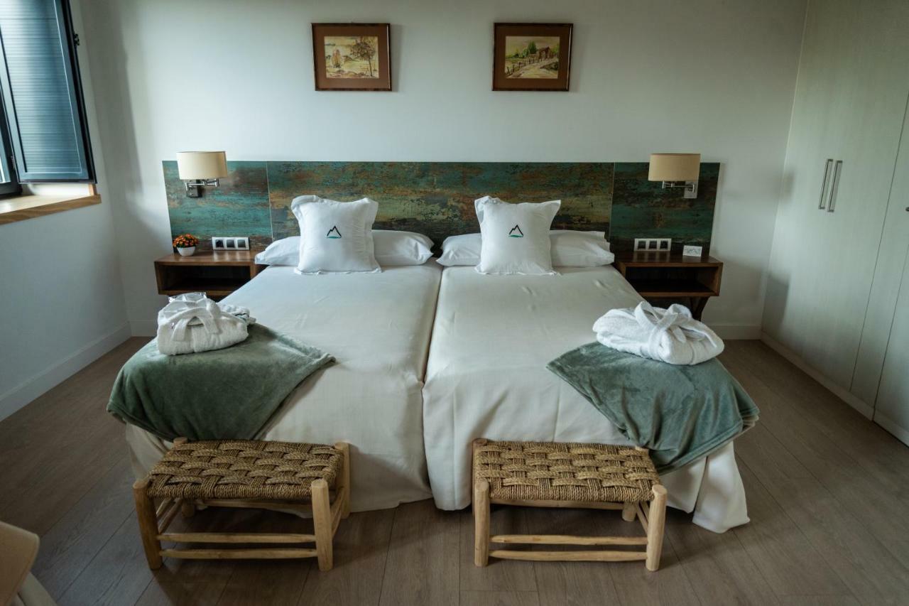 The Rock Suites & Spa Congosto Luaran gambar